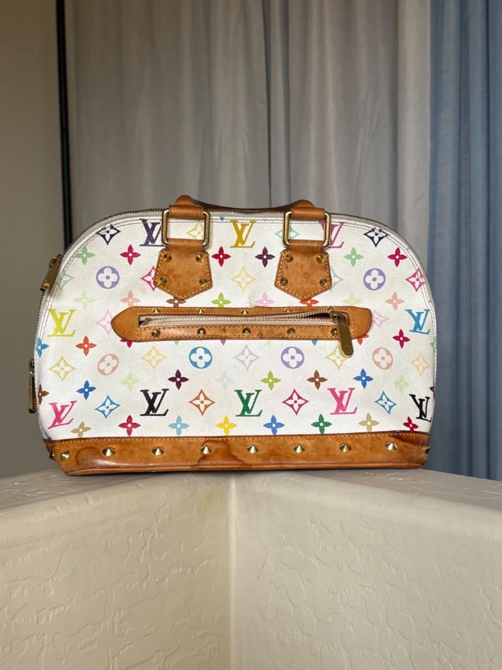 Louis Vuitton monogram alma white